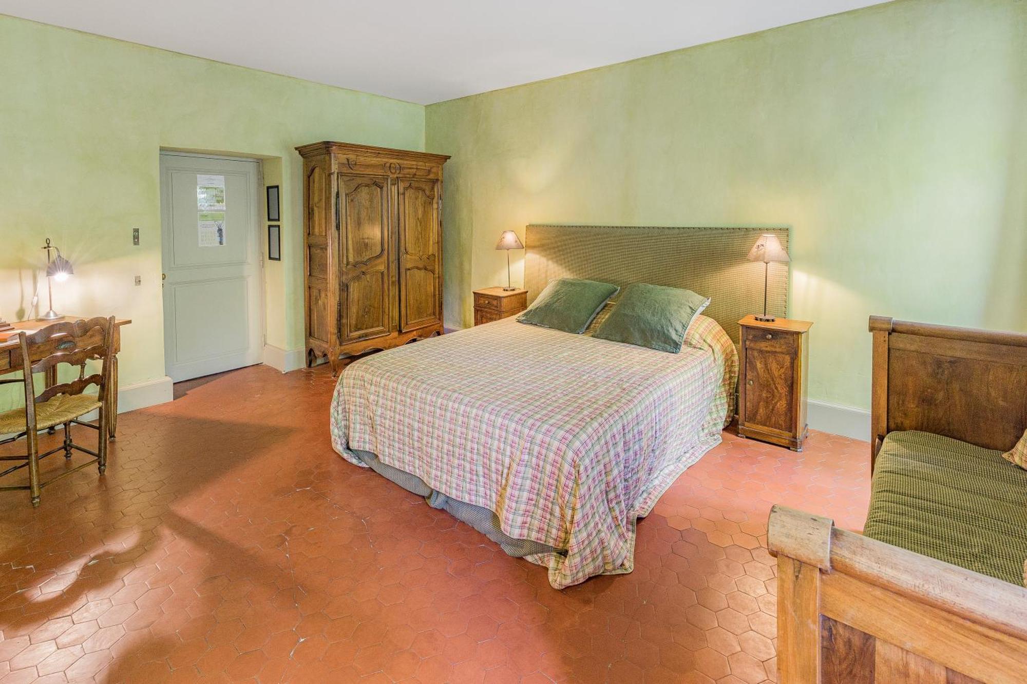 Chateau Mentone Masseboeuf Экстерьер фото