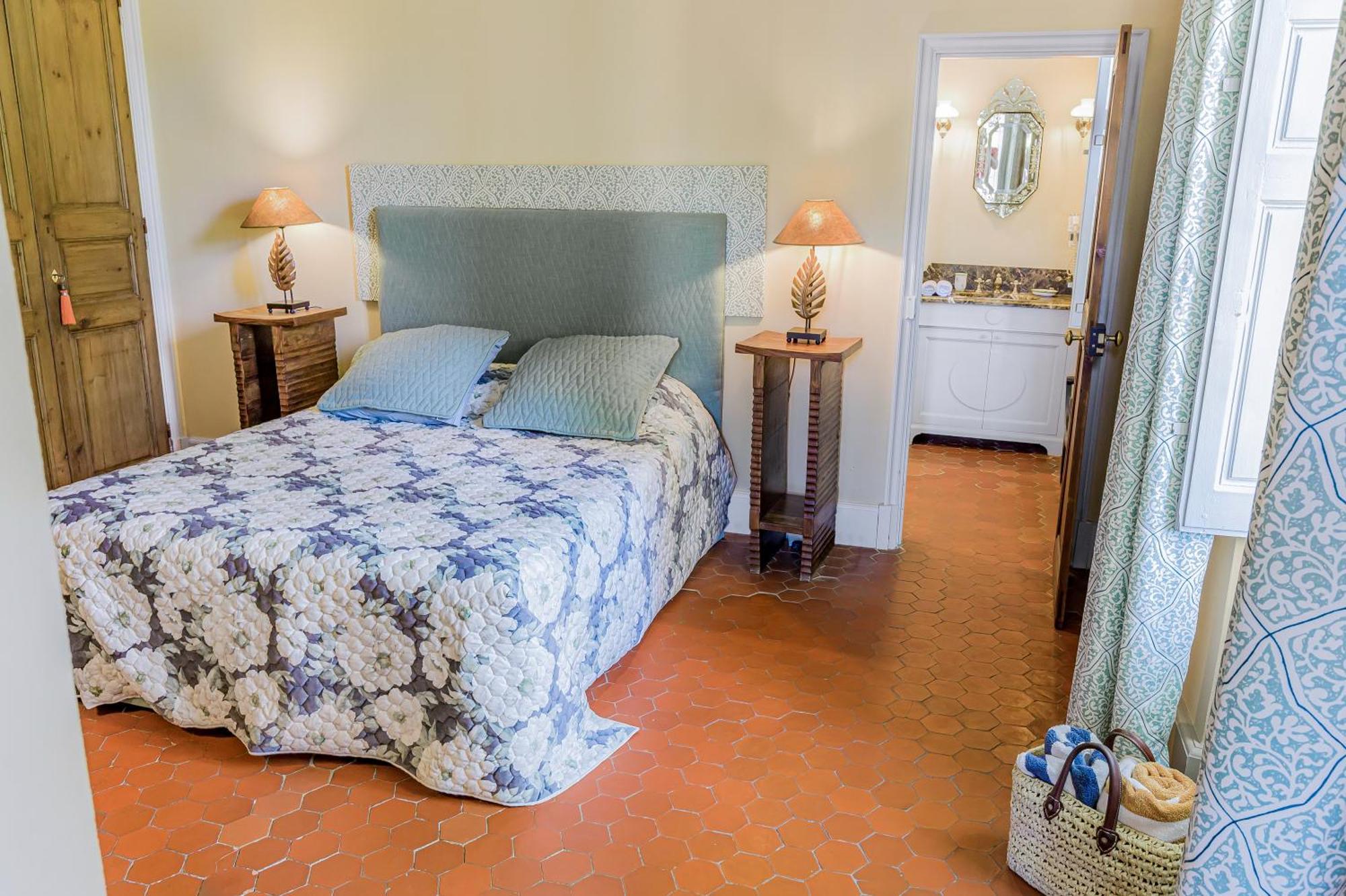 Chateau Mentone Masseboeuf Экстерьер фото