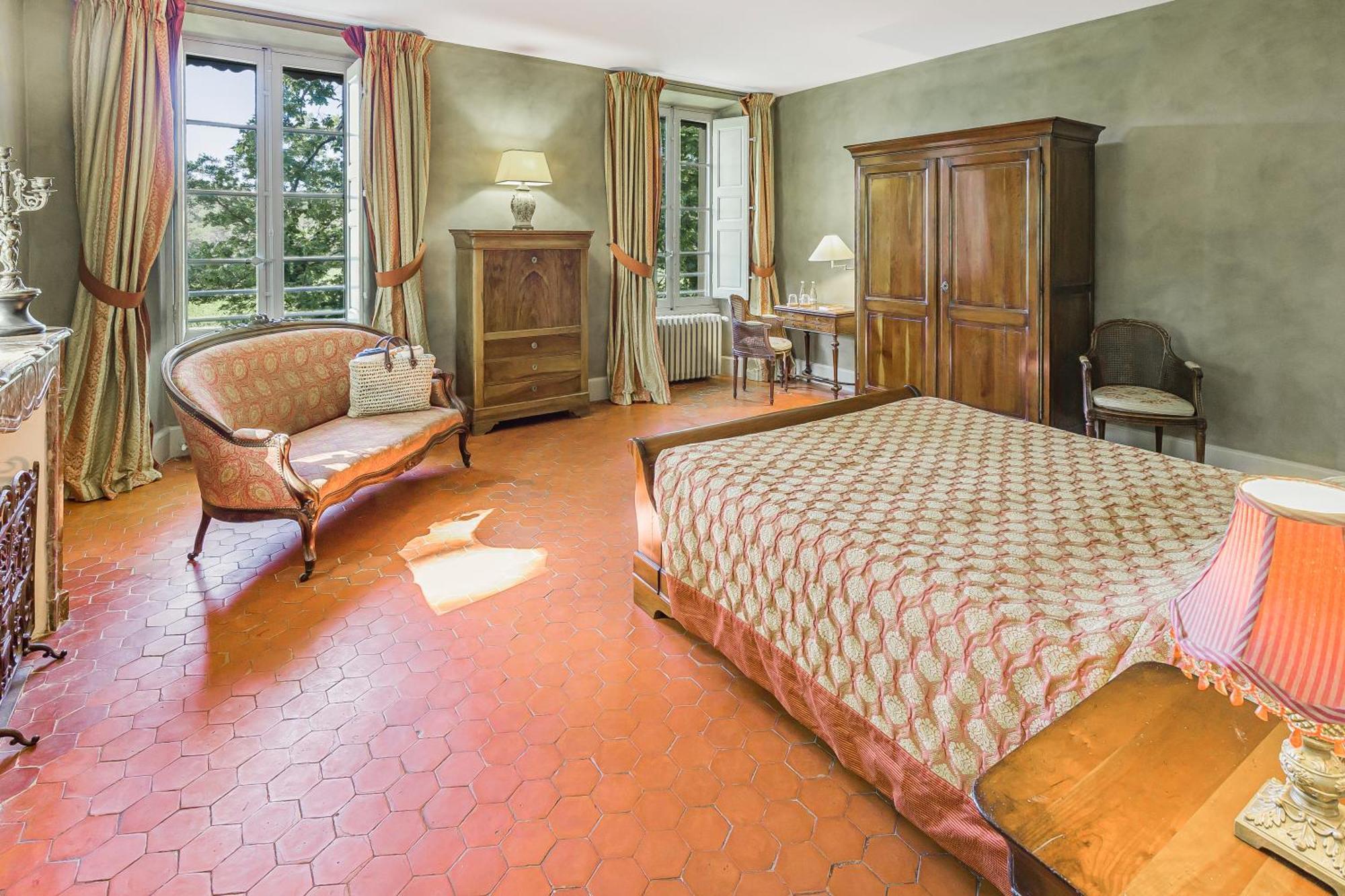 Chateau Mentone Masseboeuf Экстерьер фото